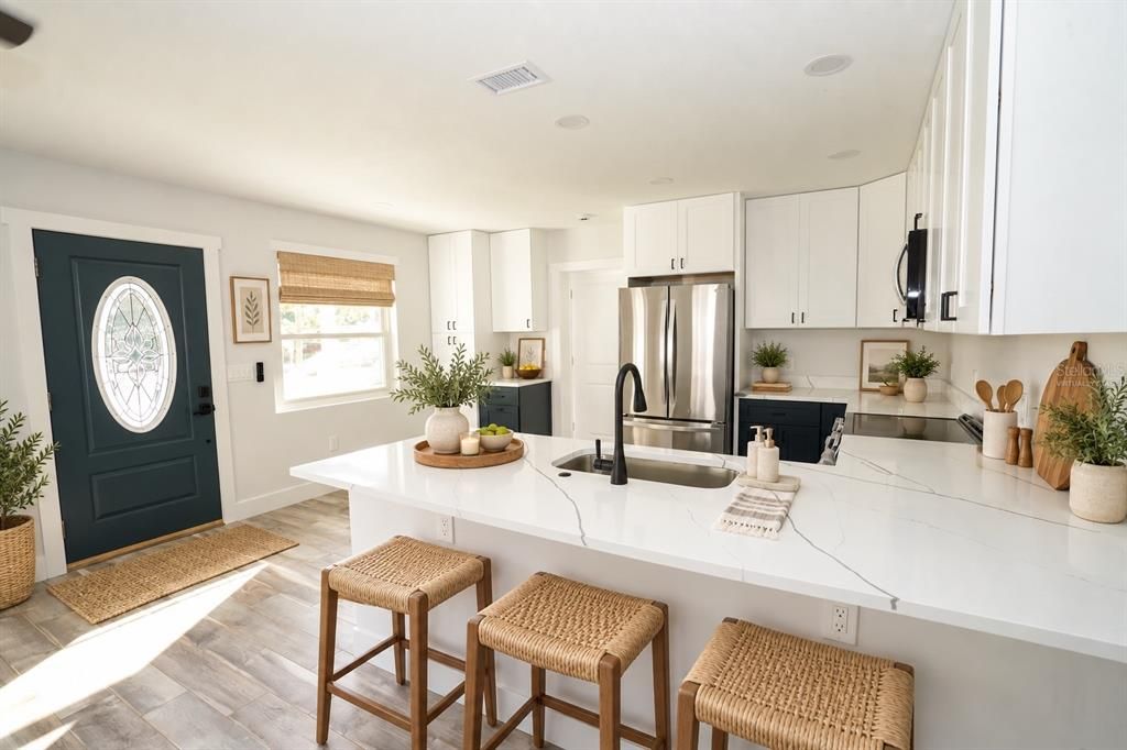 For Sale: $440,000 (3 beds, 2 baths, 1204 Square Feet)