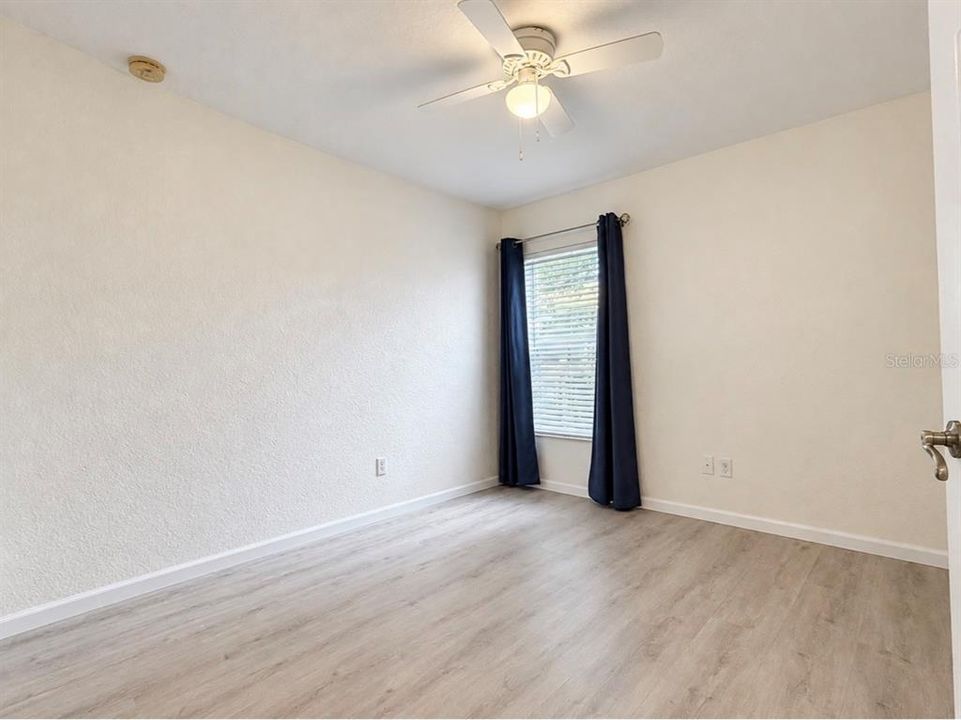 For Rent: $3,200 (4 beds, 2 baths, 2039 Square Feet)