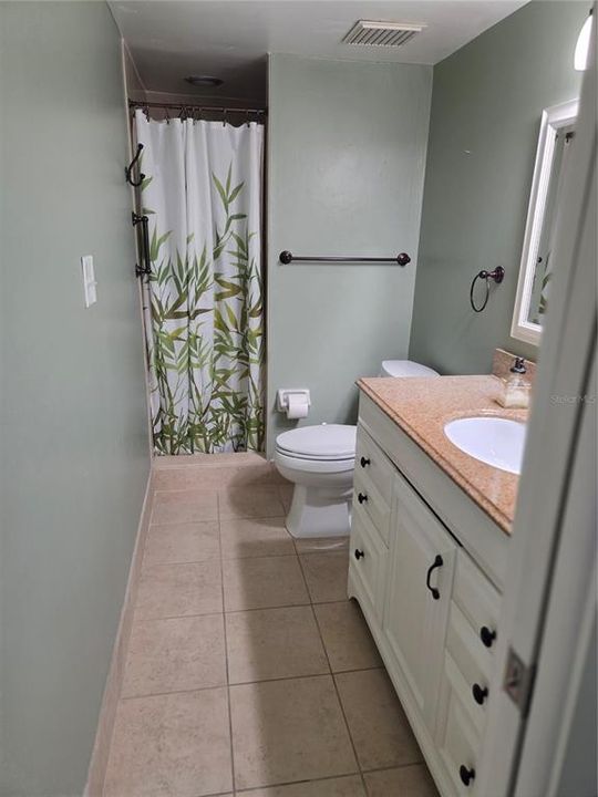 For Rent: $2,000 (2 beds, 2 baths, 1054 Square Feet)