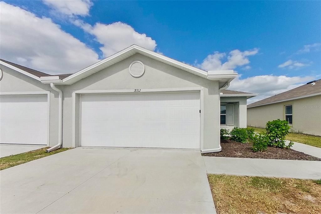 For Rent: $1,525 (3 beds, 2 baths, 1400 Square Feet)