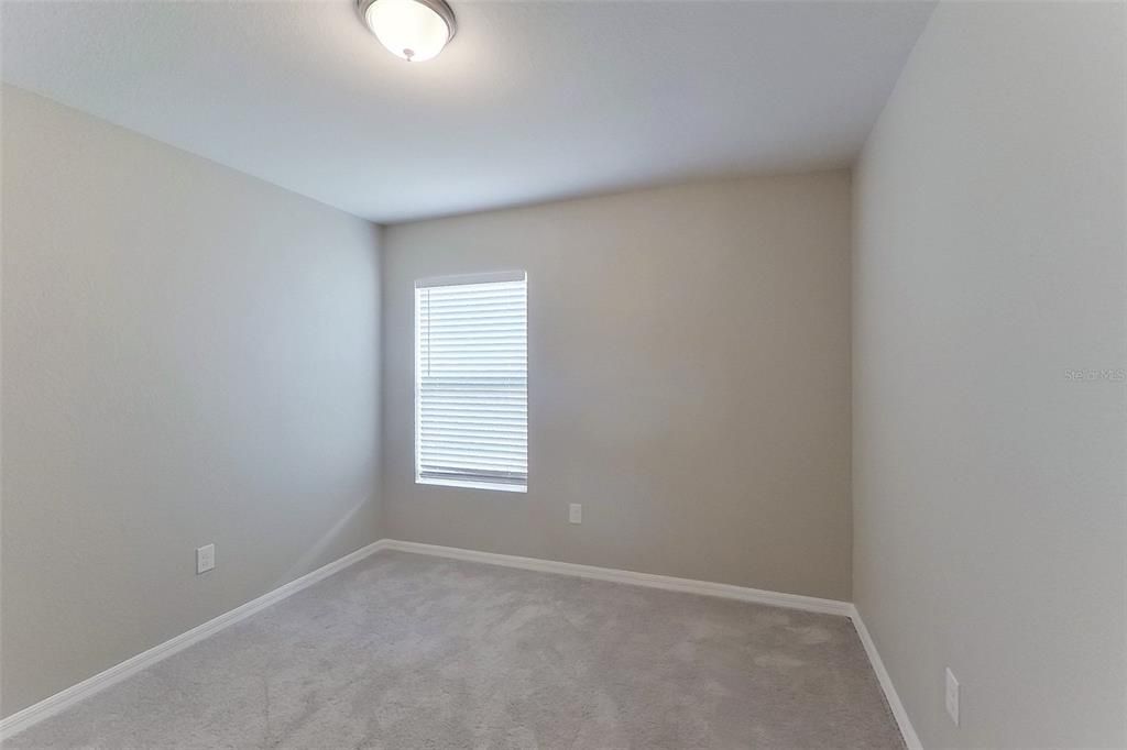 For Rent: $1,525 (3 beds, 2 baths, 1400 Square Feet)