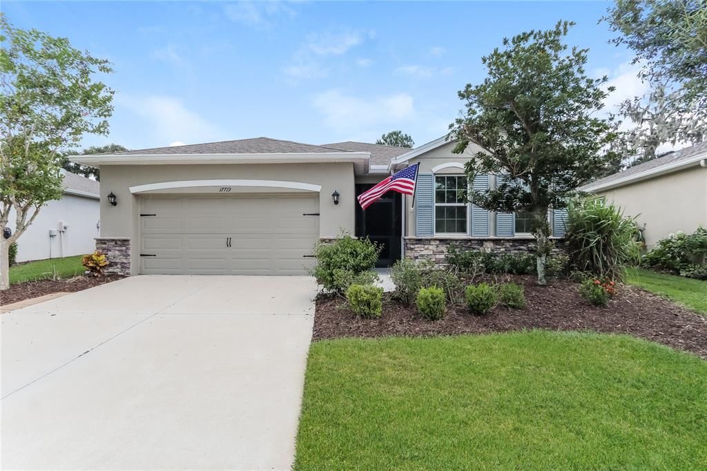 Recently Rented: $1,899 (4 beds, 2 baths, 2049 Square Feet)