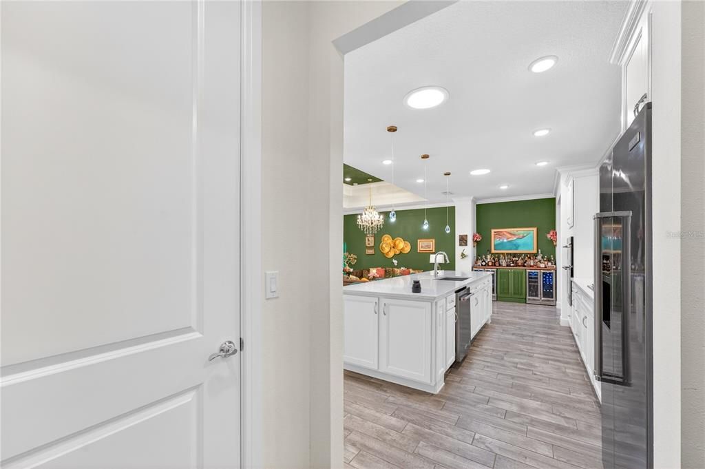 For Rent: $4,000 (3 beds, 2 baths, 2270 Square Feet)