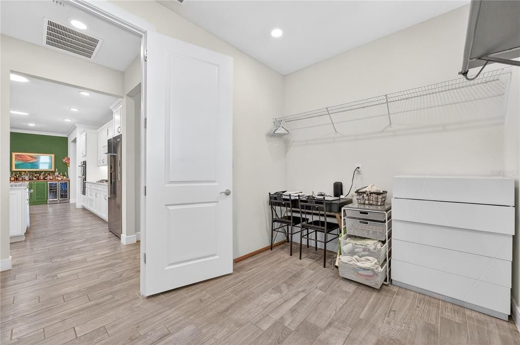 For Rent: $4,000 (3 beds, 2 baths, 2270 Square Feet)