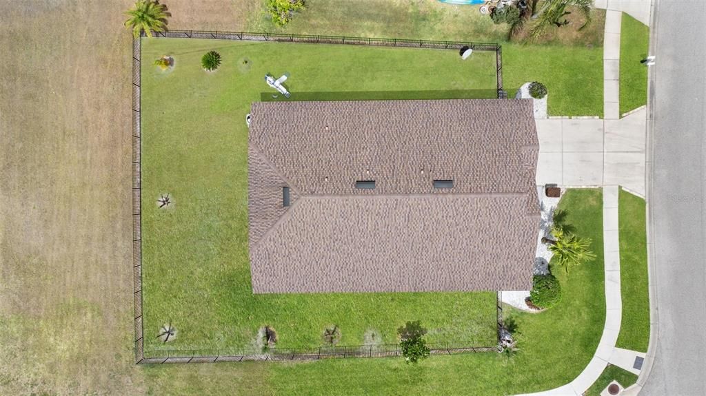 For Rent: $2,700 (3 beds, 2 baths, 1871 Square Feet)