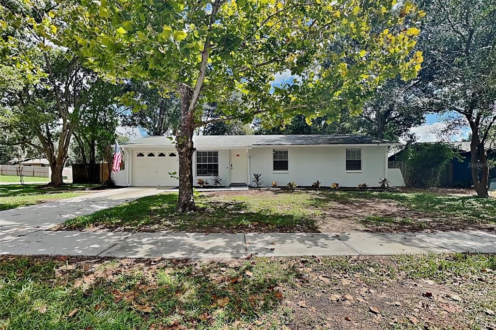 For Rent: $2,899 (3 beds, 2 baths, 1092 Square Feet)