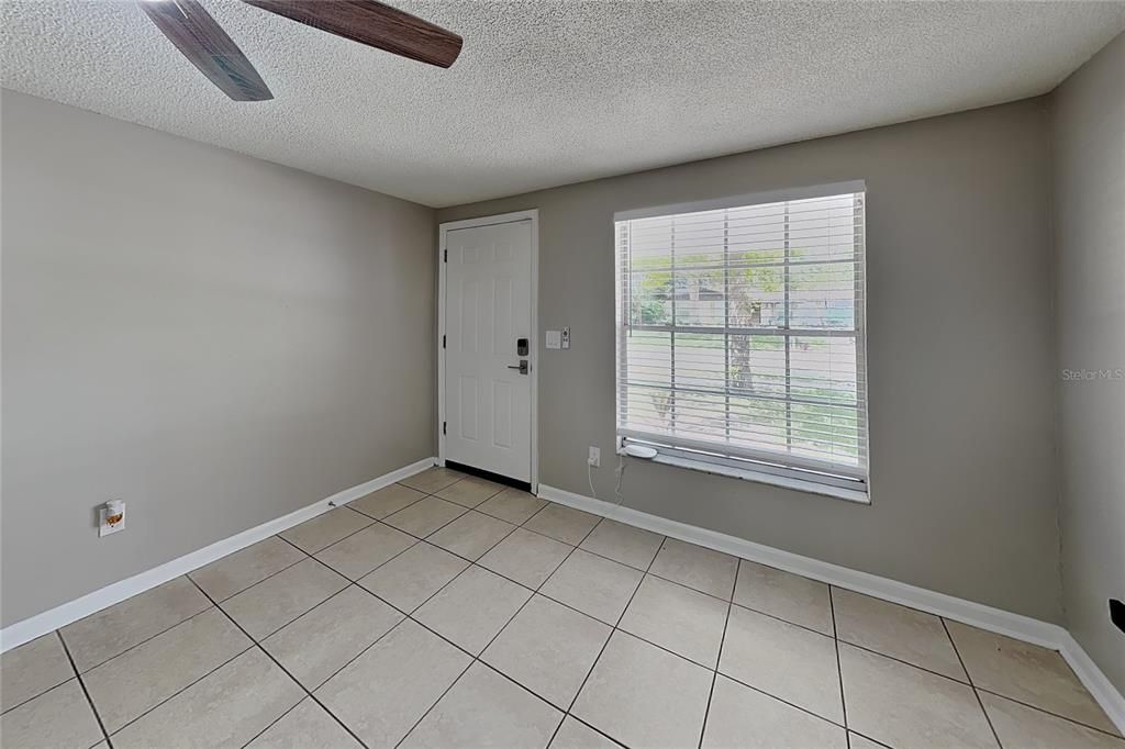 For Rent: $2,899 (3 beds, 2 baths, 1092 Square Feet)