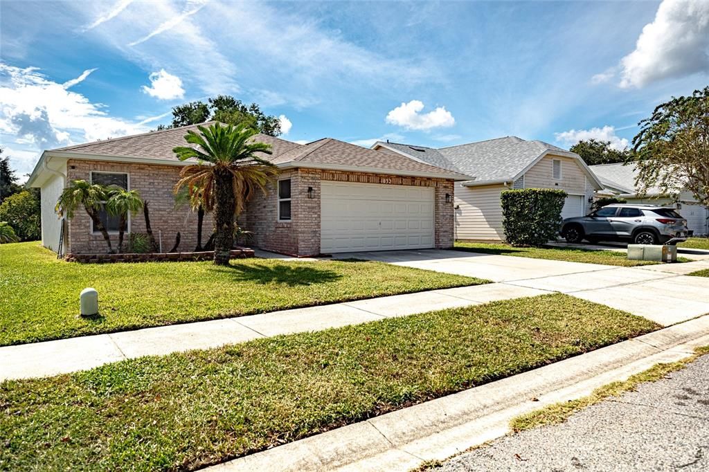 For Sale: $278,000 (3 beds, 2 baths, 1583 Square Feet)