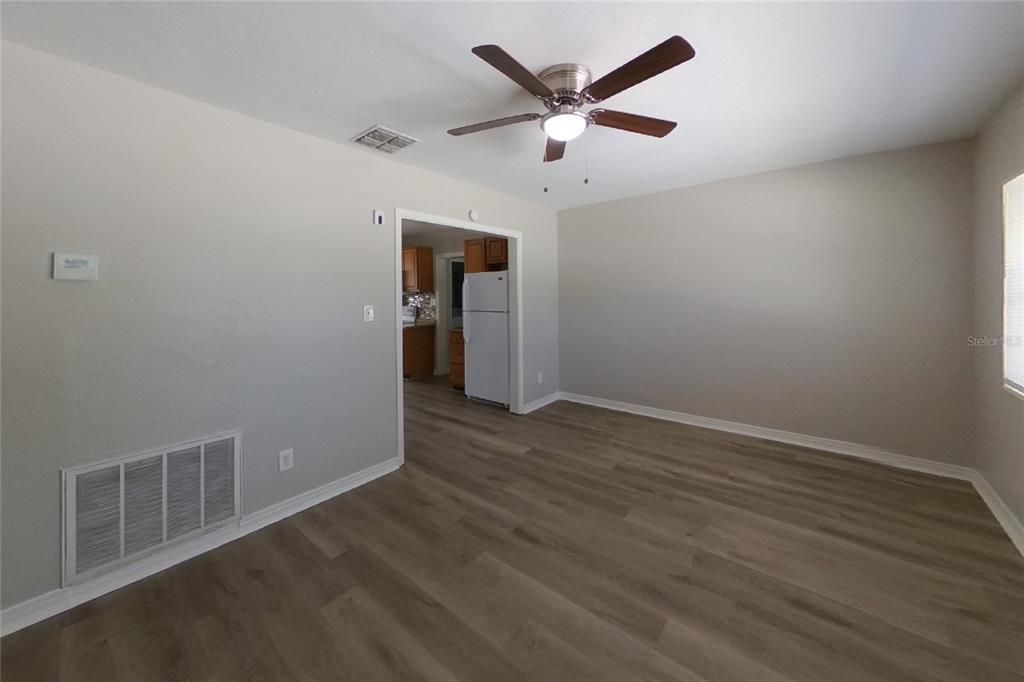 For Rent: $2,329 (3 beds, 2 baths, 1246 Square Feet)