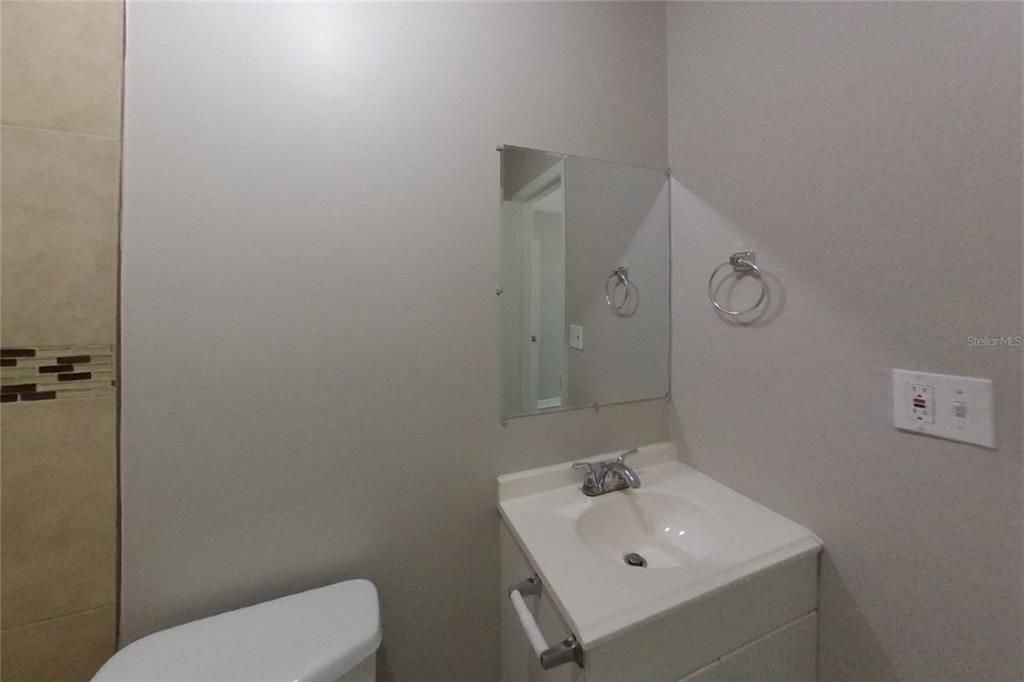 For Rent: $2,329 (3 beds, 2 baths, 1246 Square Feet)