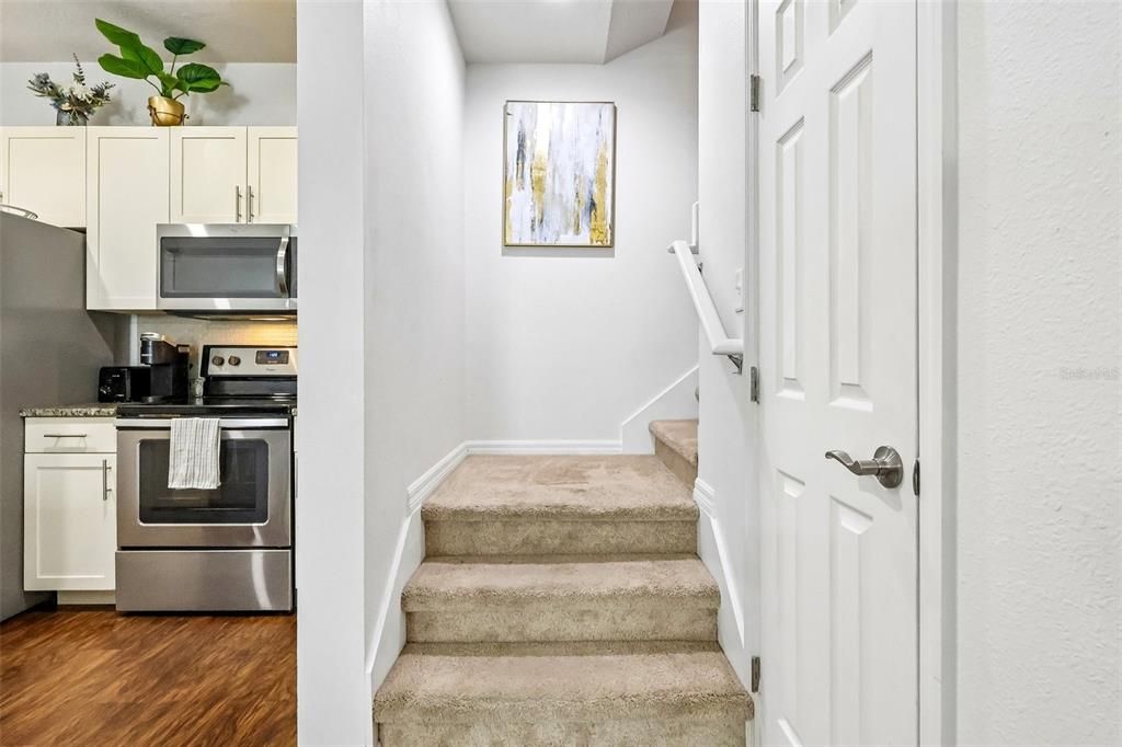 For Sale: $314,999 (3 beds, 2 baths, 1300 Square Feet)