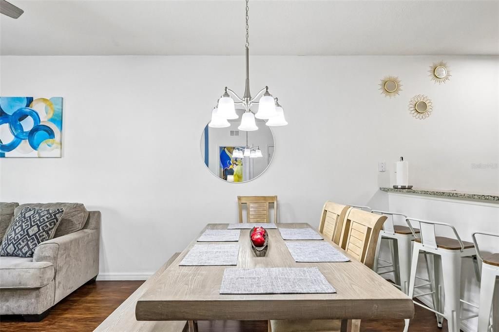For Sale: $314,999 (3 beds, 2 baths, 1300 Square Feet)