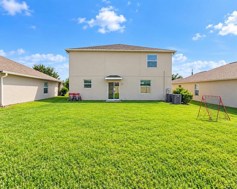 For Sale: $375,000 (4 beds, 2 baths, 2633 Square Feet)