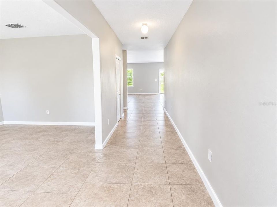 For Sale: $375,000 (4 beds, 2 baths, 2633 Square Feet)