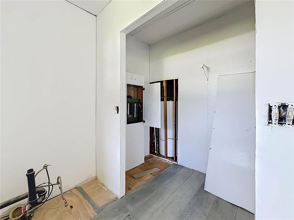 На продажу: $99,900 (2 спален, 2 ванн, 1248 Квадратных фут)