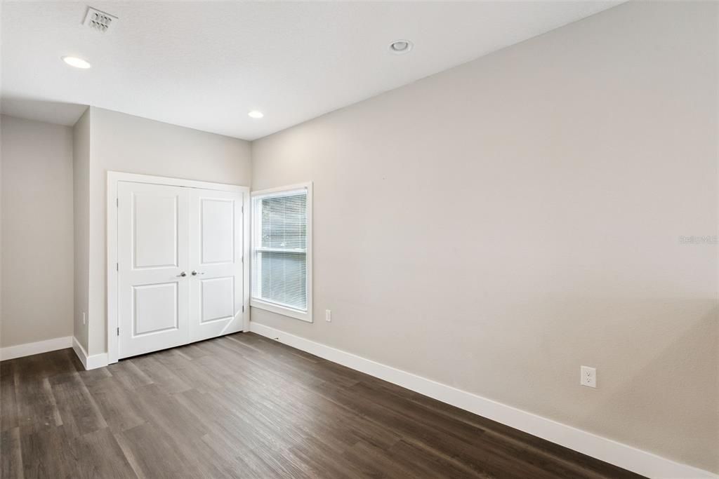 For Sale: $595,000 (3 beds, 3 baths, 1767 Square Feet)