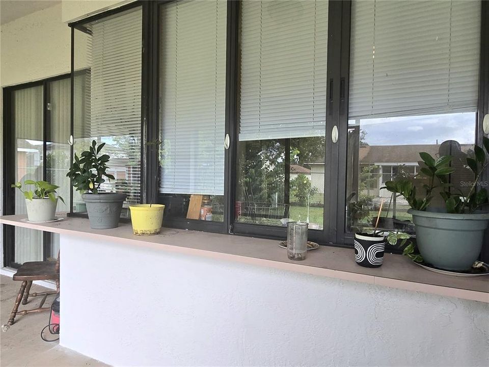 For Sale: $260,000 (3 beds, 2 baths, 1790 Square Feet)