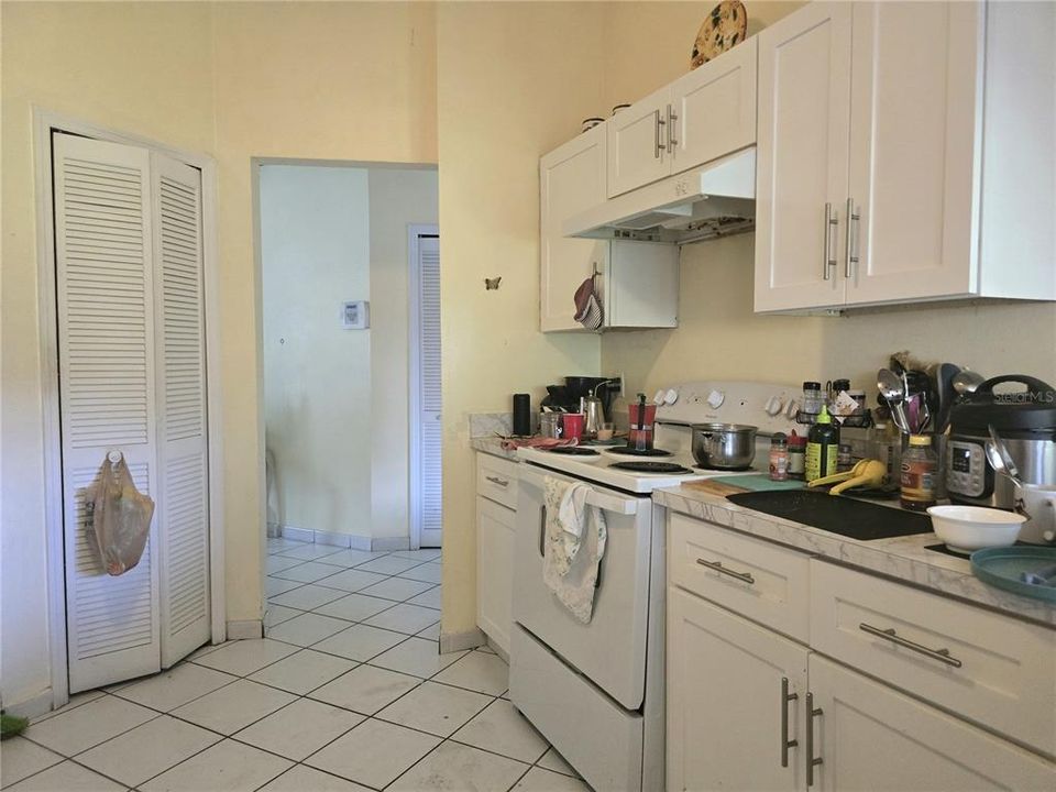 For Sale: $260,000 (3 beds, 2 baths, 1790 Square Feet)