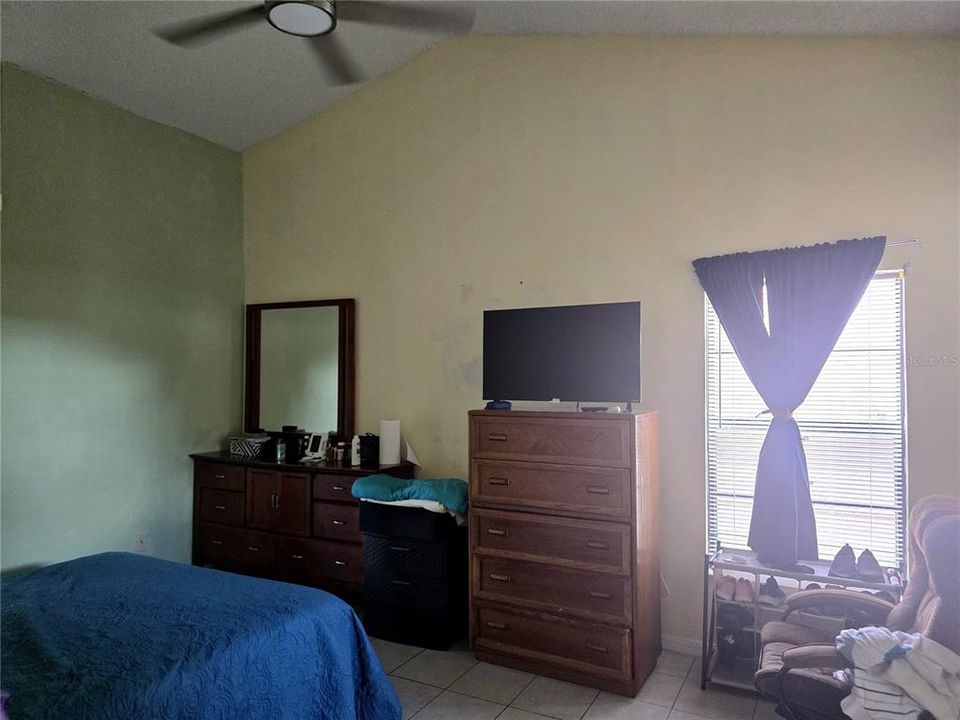 For Sale: $260,000 (3 beds, 2 baths, 1790 Square Feet)