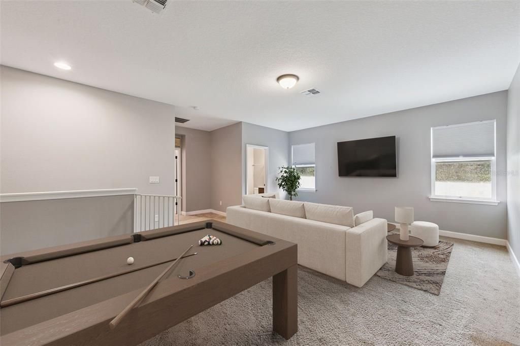 En Venta: $575,000 (5 camas, 3 baños, 3273 Pies cuadrados)