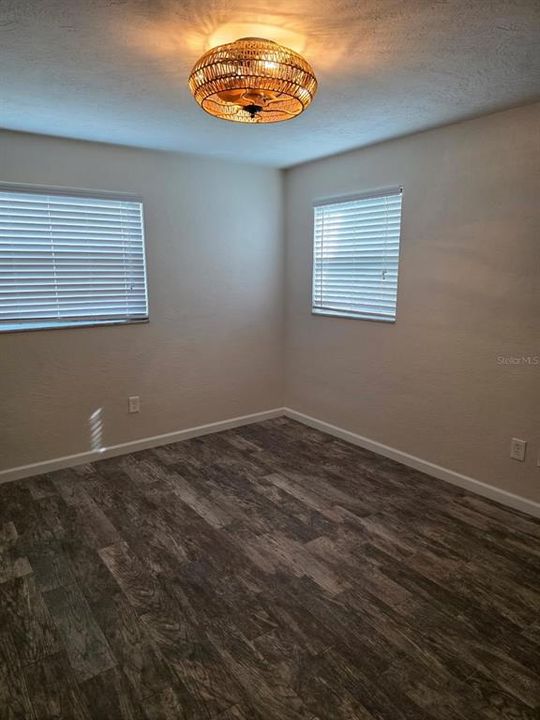 For Rent: $2,450 (3 beds, 2 baths, 1200 Square Feet)