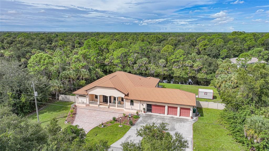 For Sale: $950,000 (4 beds, 4 baths, 3169 Square Feet)