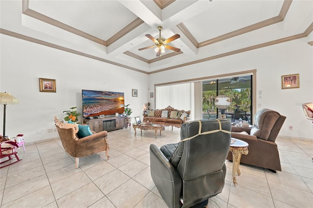 For Sale: $950,000 (4 beds, 4 baths, 3169 Square Feet)
