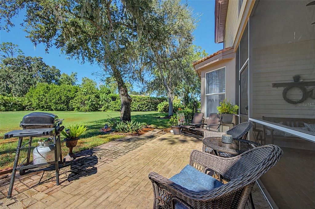 For Sale: $469,000 (3 beds, 2 baths, 2700 Square Feet)