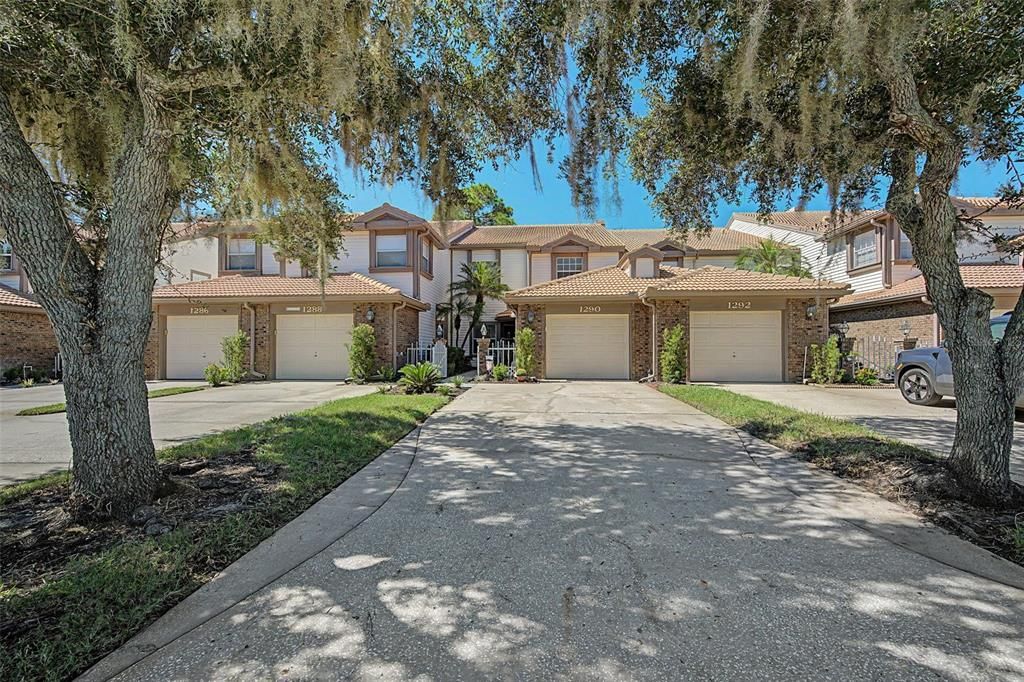For Sale: $469,000 (3 beds, 2 baths, 2700 Square Feet)