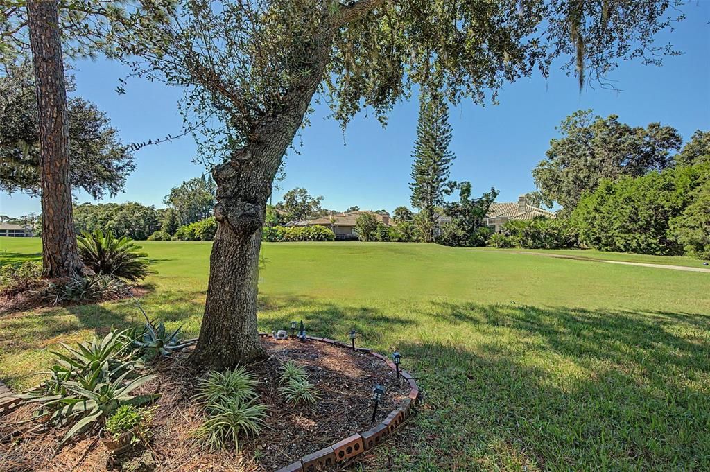 For Sale: $469,000 (3 beds, 2 baths, 2700 Square Feet)