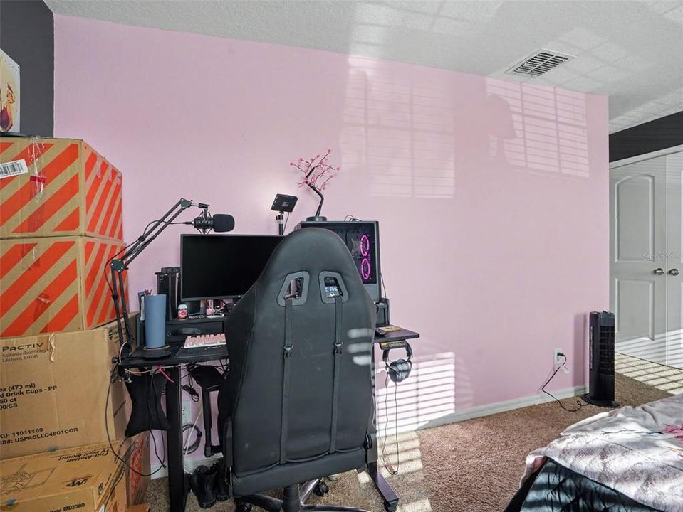 For Sale: $330,000 (4 beds, 2 baths, 2277 Square Feet)