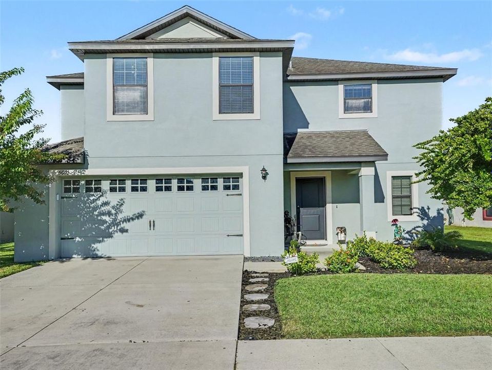 For Sale: $330,000 (4 beds, 2 baths, 2277 Square Feet)
