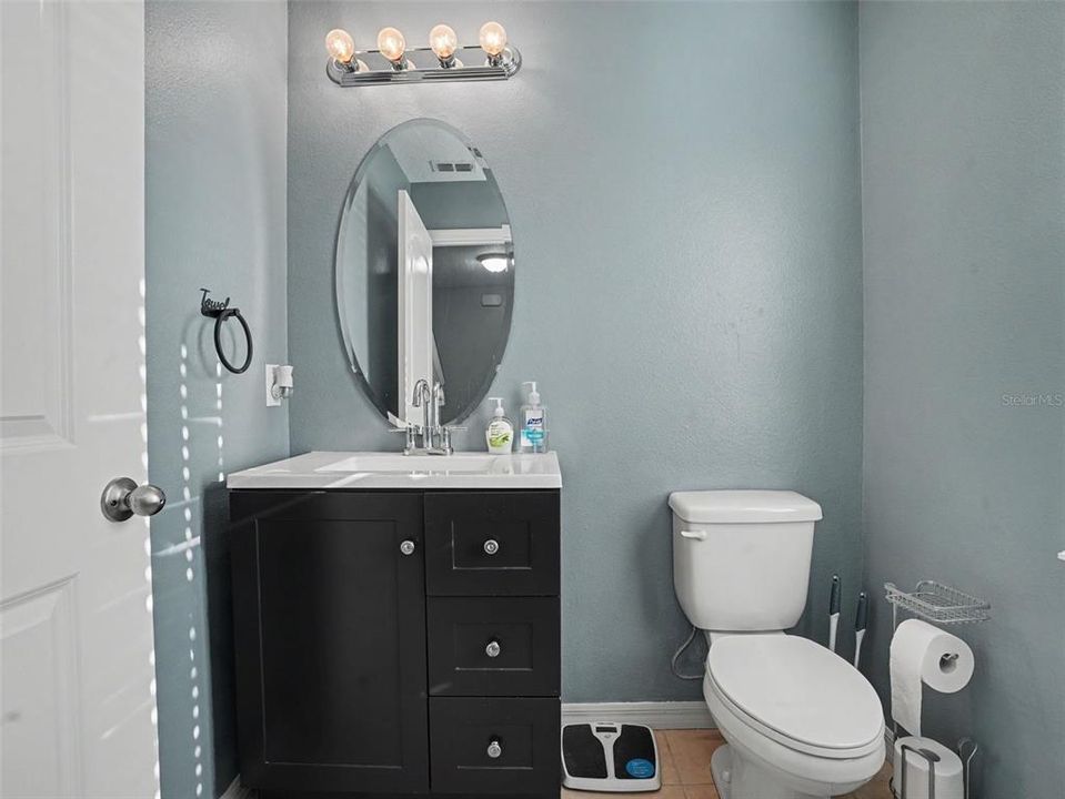 For Sale: $330,000 (4 beds, 2 baths, 2277 Square Feet)