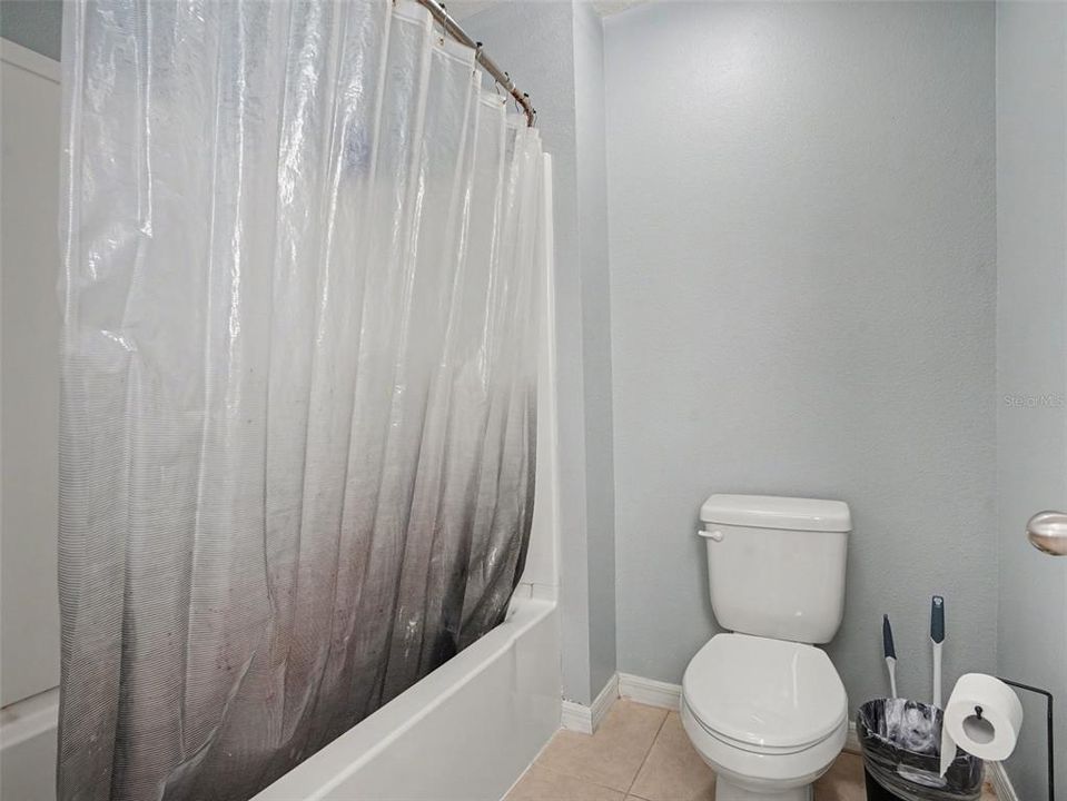 For Sale: $330,000 (4 beds, 2 baths, 2277 Square Feet)