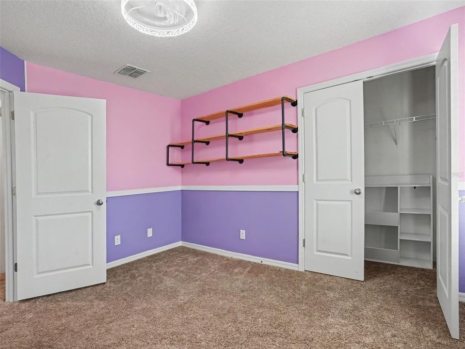 For Sale: $330,000 (4 beds, 2 baths, 2277 Square Feet)