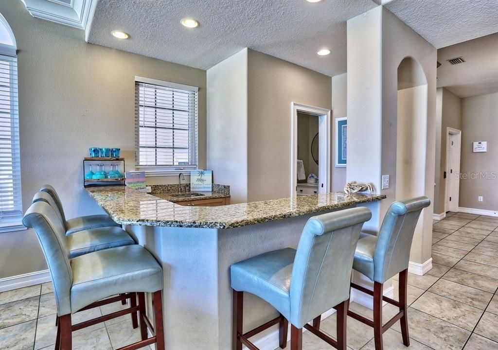 En Venta: $3,975,000 (4 camas, 3 baños, 3456 Pies cuadrados)