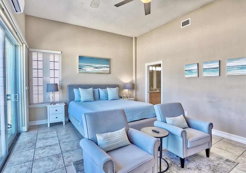 En Venta: $3,975,000 (4 camas, 3 baños, 3456 Pies cuadrados)
