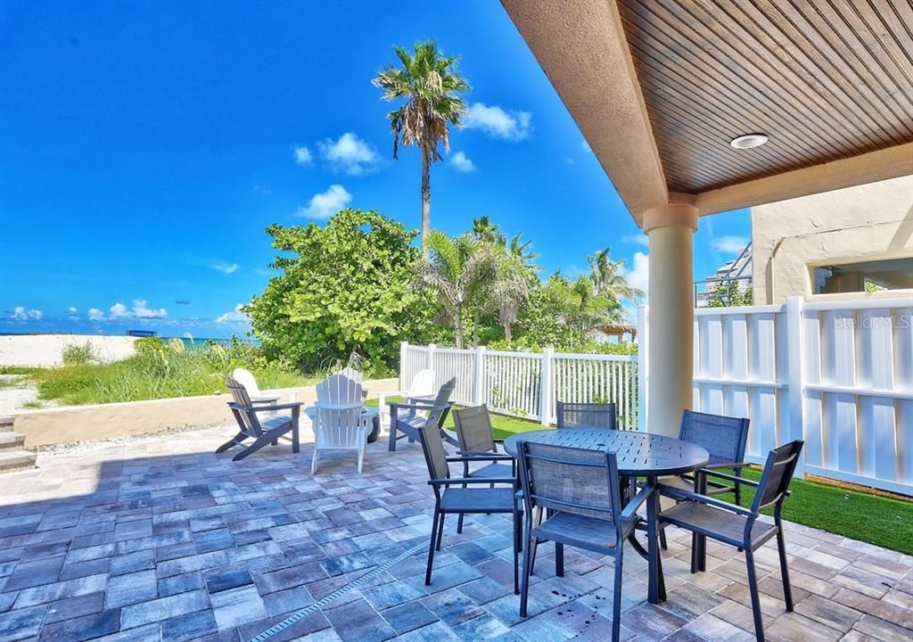En Venta: $3,975,000 (4 camas, 3 baños, 3456 Pies cuadrados)