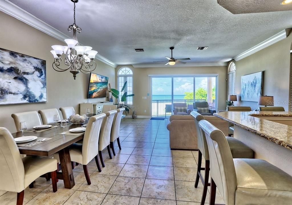 En Venta: $3,975,000 (4 camas, 3 baños, 3456 Pies cuadrados)