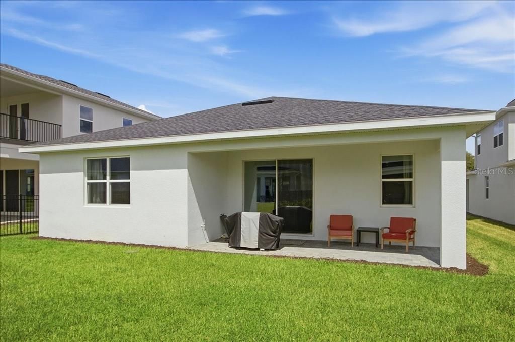 En Venta: $560,000 (3 camas, 2 baños, 2203 Pies cuadrados)