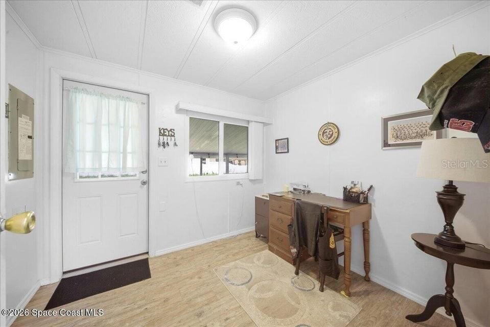 For Sale: $179,000 (2 beds, 2 baths, 1200 Square Feet)