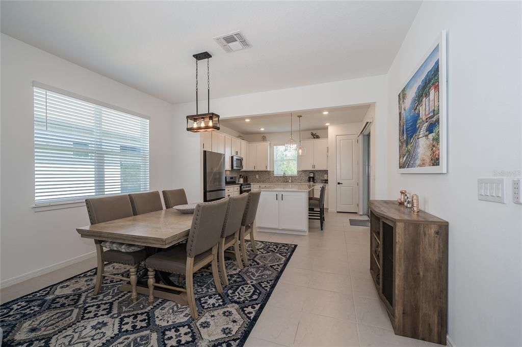 For Sale: $389,000 (2 beds, 2 baths, 1475 Square Feet)