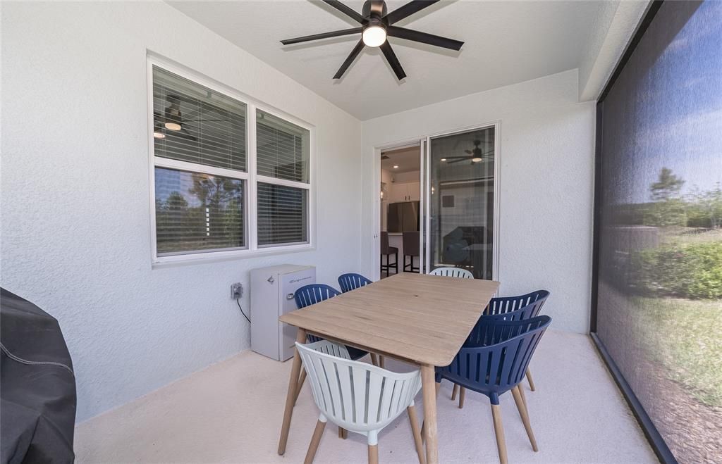 For Sale: $389,000 (2 beds, 2 baths, 1475 Square Feet)
