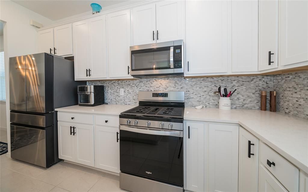 For Sale: $389,000 (2 beds, 2 baths, 1475 Square Feet)