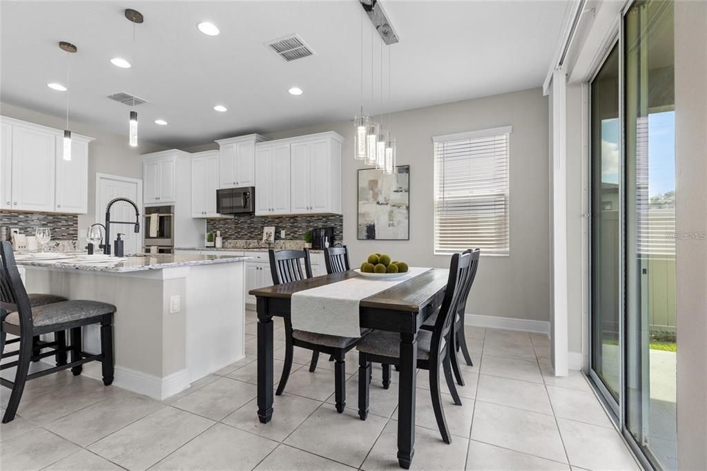 For Rent: $3,800 (4 beds, 3 baths, 2652 Square Feet)