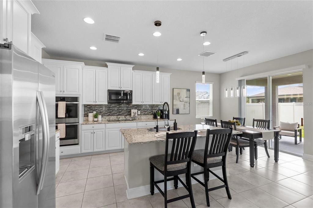 For Rent: $3,800 (4 beds, 3 baths, 2652 Square Feet)