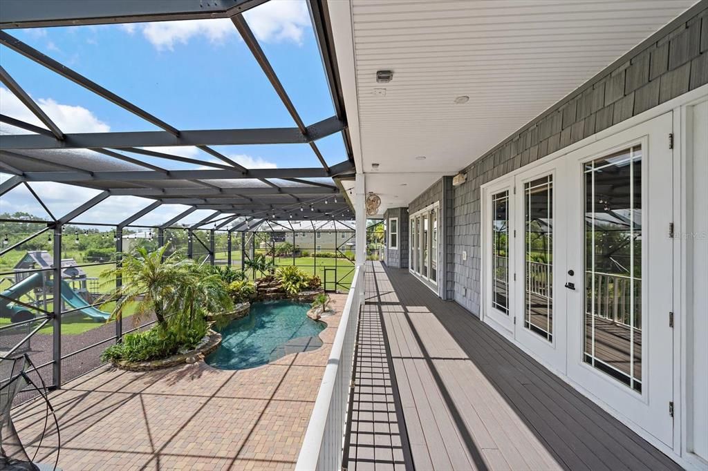 En Venta: $1,689,000 (4 camas, 3 baños, 4308 Pies cuadrados)