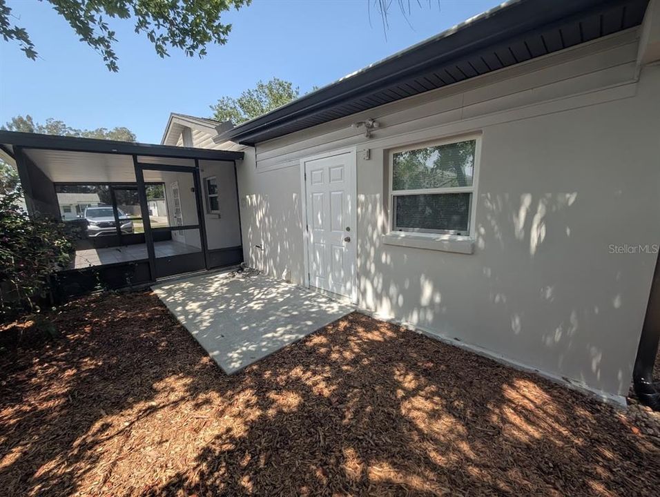 For Rent: $2,900 (3 beds, 2 baths, 1639 Square Feet)