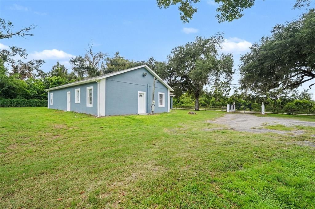 En Venta: $540,000 (4 camas, 2 baños, 2545 Pies cuadrados)
