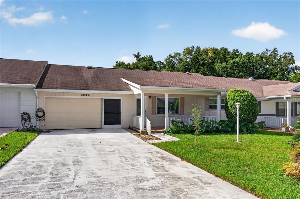 For Sale: $114,900 (2 beds, 2 baths, 1571 Square Feet)